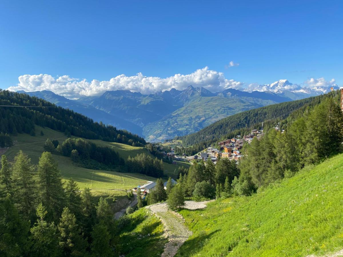 Ferienwohnung Plagne Centre - Immeuble Le Mustag - Wifi La Plagne Exterior foto